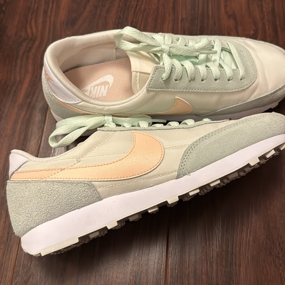 Nike Daybreak - Picture 3 of 6